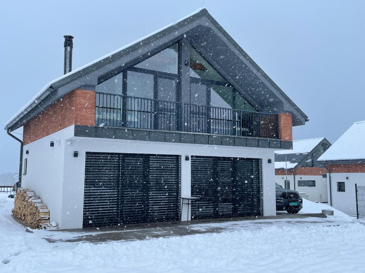 Вилла Holiday Park Riviera Липтовска-Сиельница Экстерьер фото