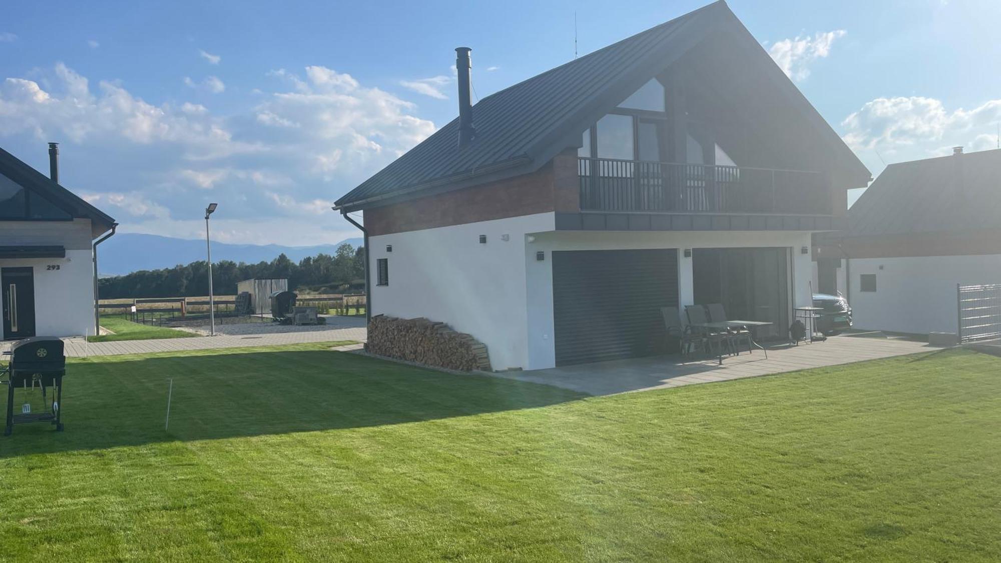 Вилла Holiday Park Riviera Липтовска-Сиельница Экстерьер фото